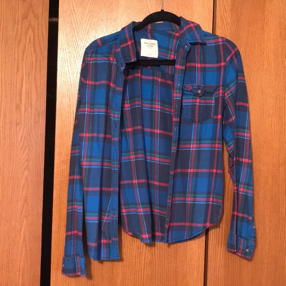 A&F flannel size L